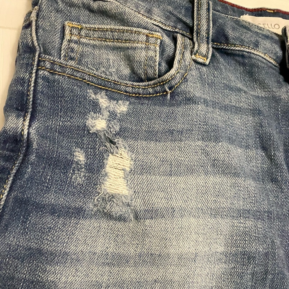 Cello Classic Blue Jean Shorts. - Picture 5 of 5